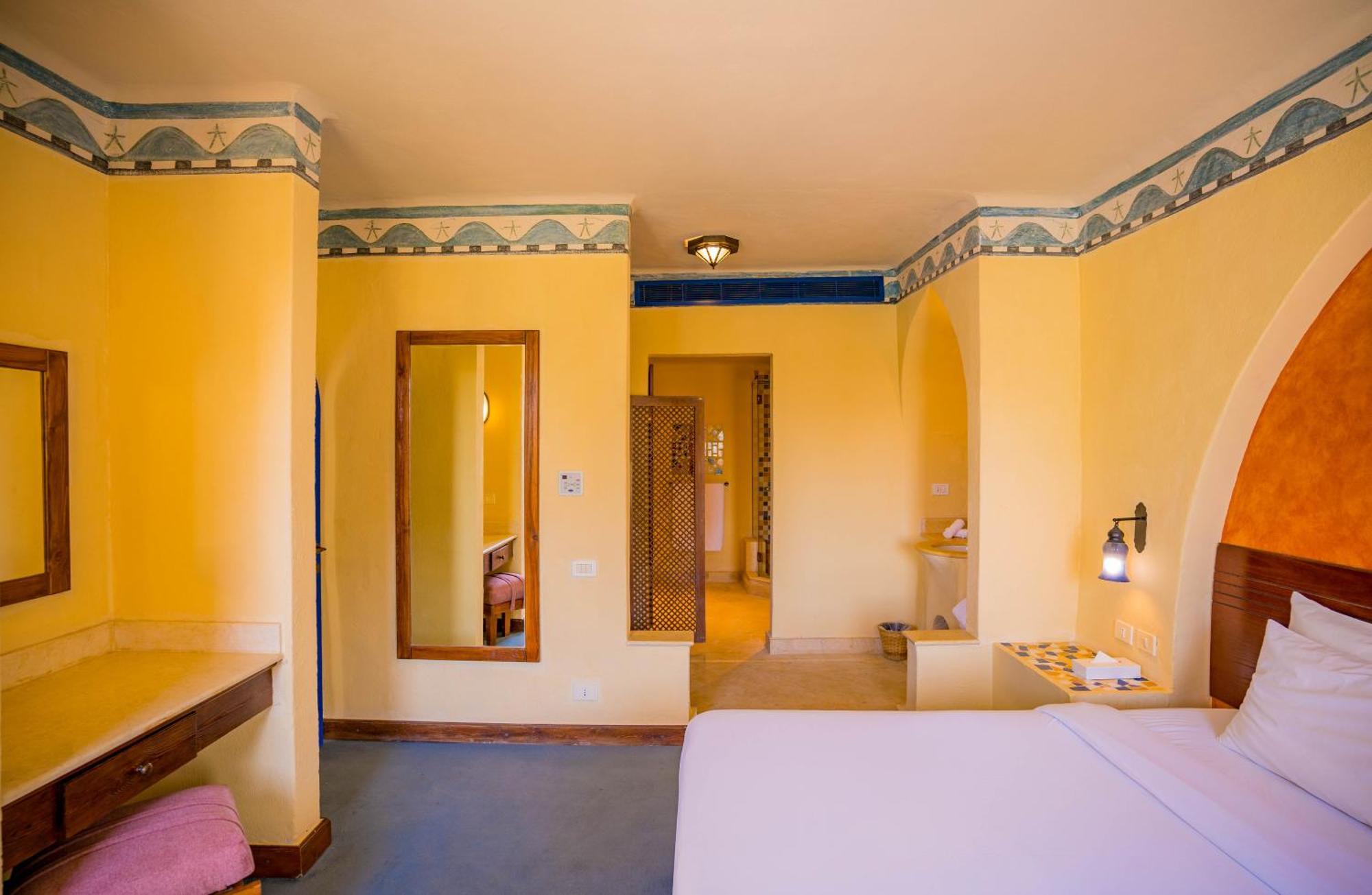 Marina Lodge At Порт-Галиб Экстерьер фото