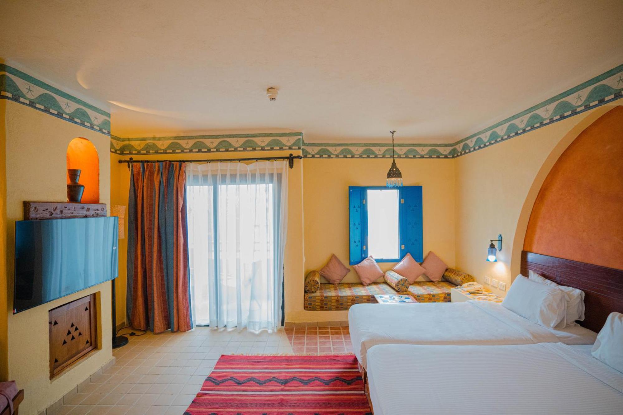 Marina Lodge At Порт-Галиб Экстерьер фото