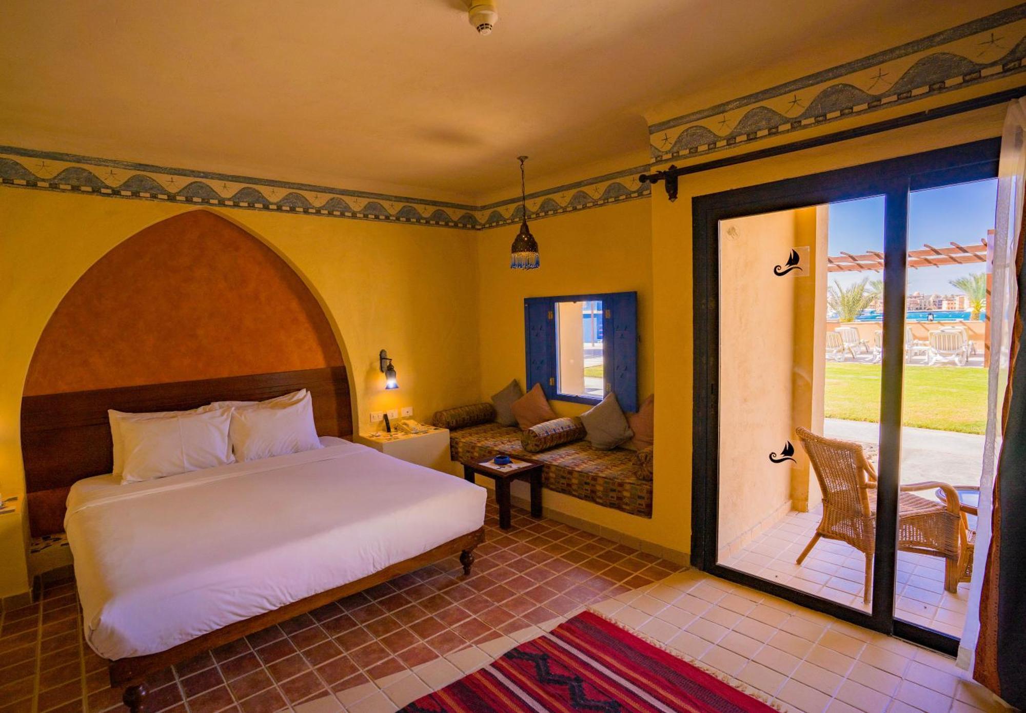 Marina Lodge At Порт-Галиб Экстерьер фото