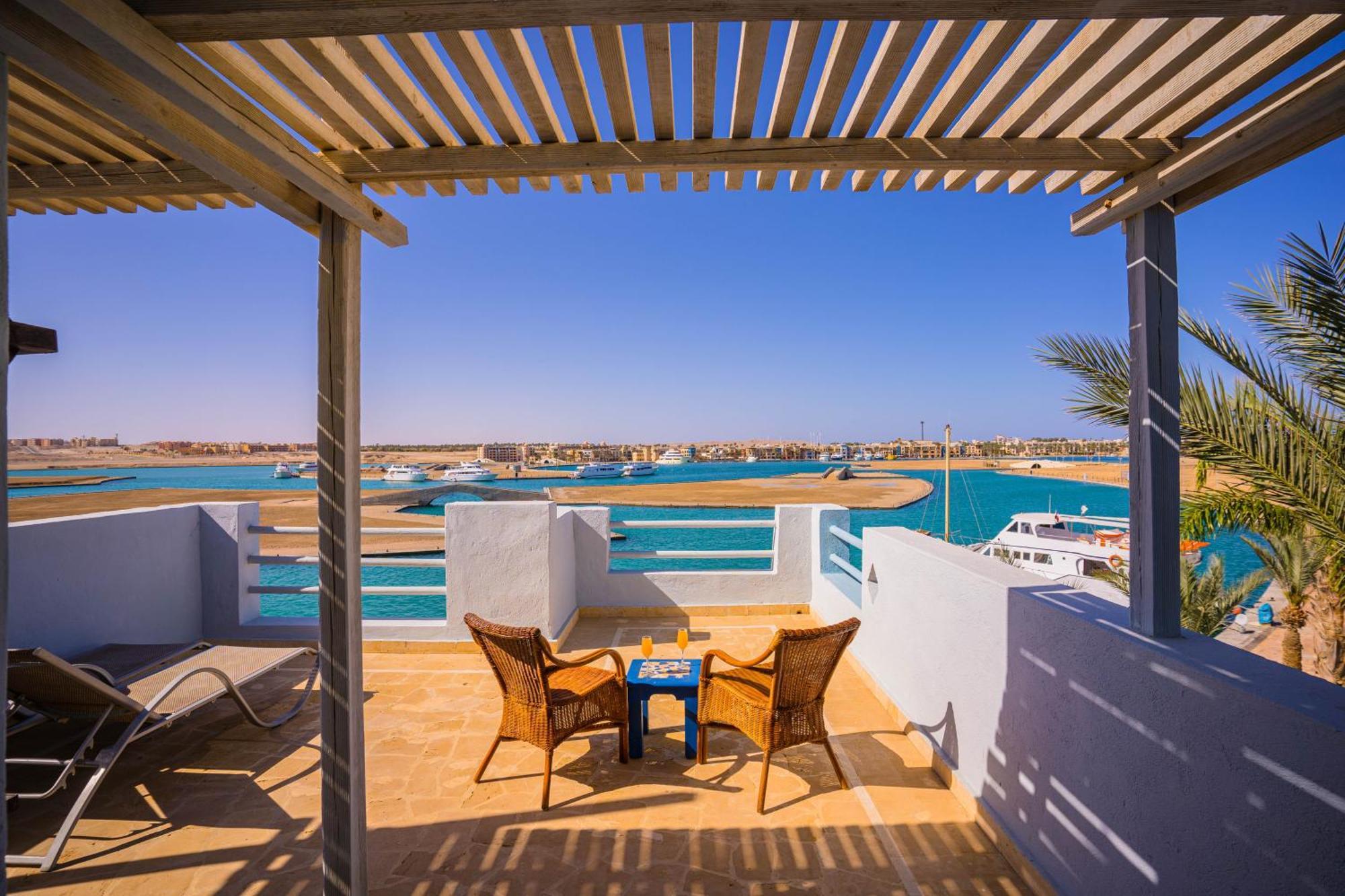 Marina Lodge At Порт-Галиб Экстерьер фото